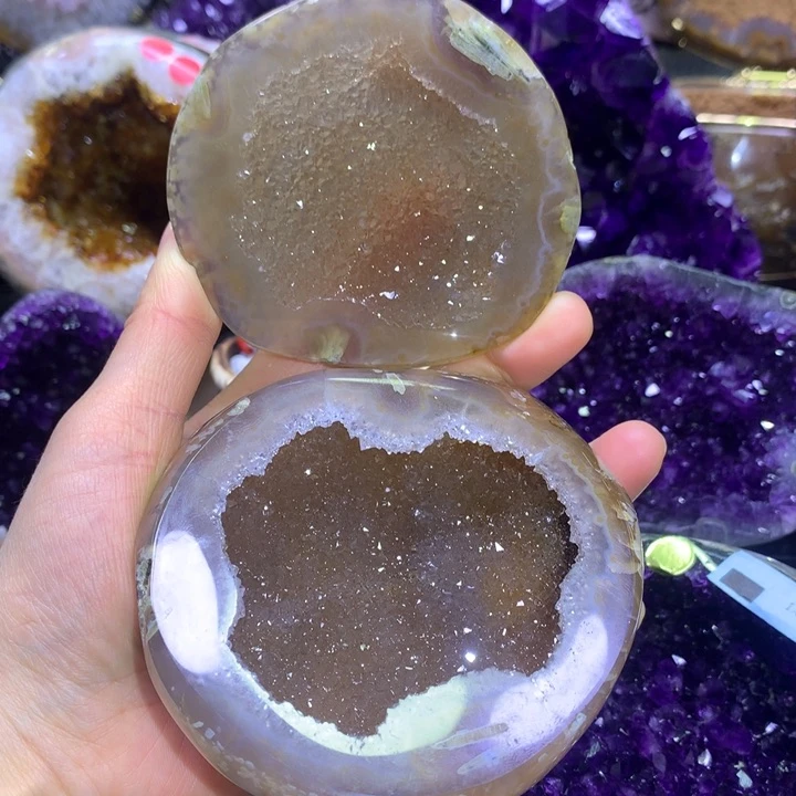 水晶福利彩晶盆未镶嵌