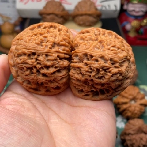 【闪购商品】把件文玩核桃48南疆石