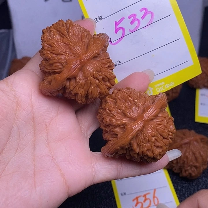 爱***哥把件文玩核桃533/45.5四座楼