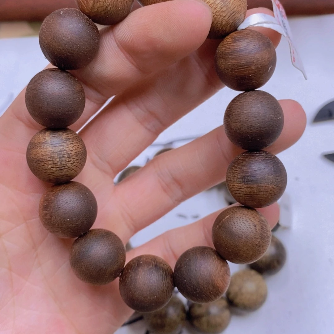 沉香木沉香香囊虫漏