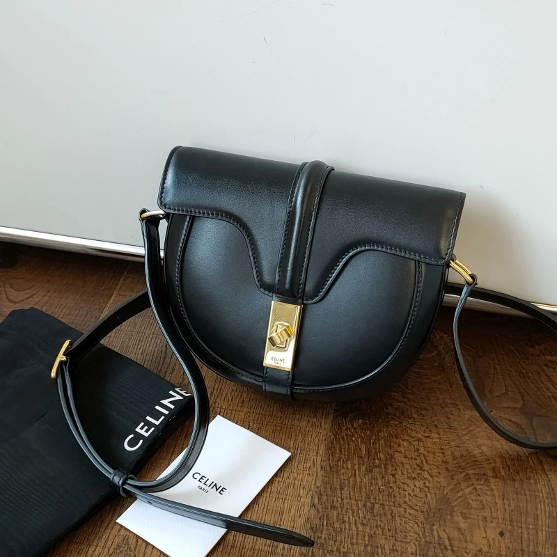 95新 Celine/思琳 Azul-黑金牛皮besace小号马鞍斜挎包49870