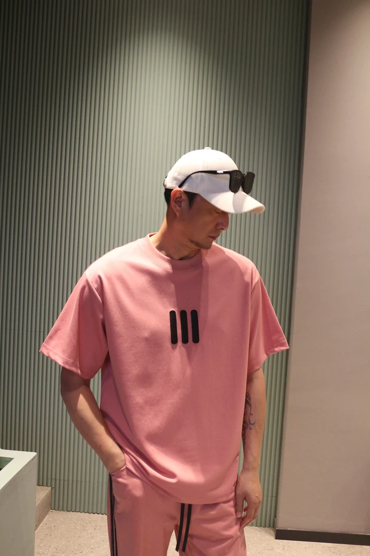 2025夏季新款刺绣时尚休闲百搭宽松圆领短袖T恤8110