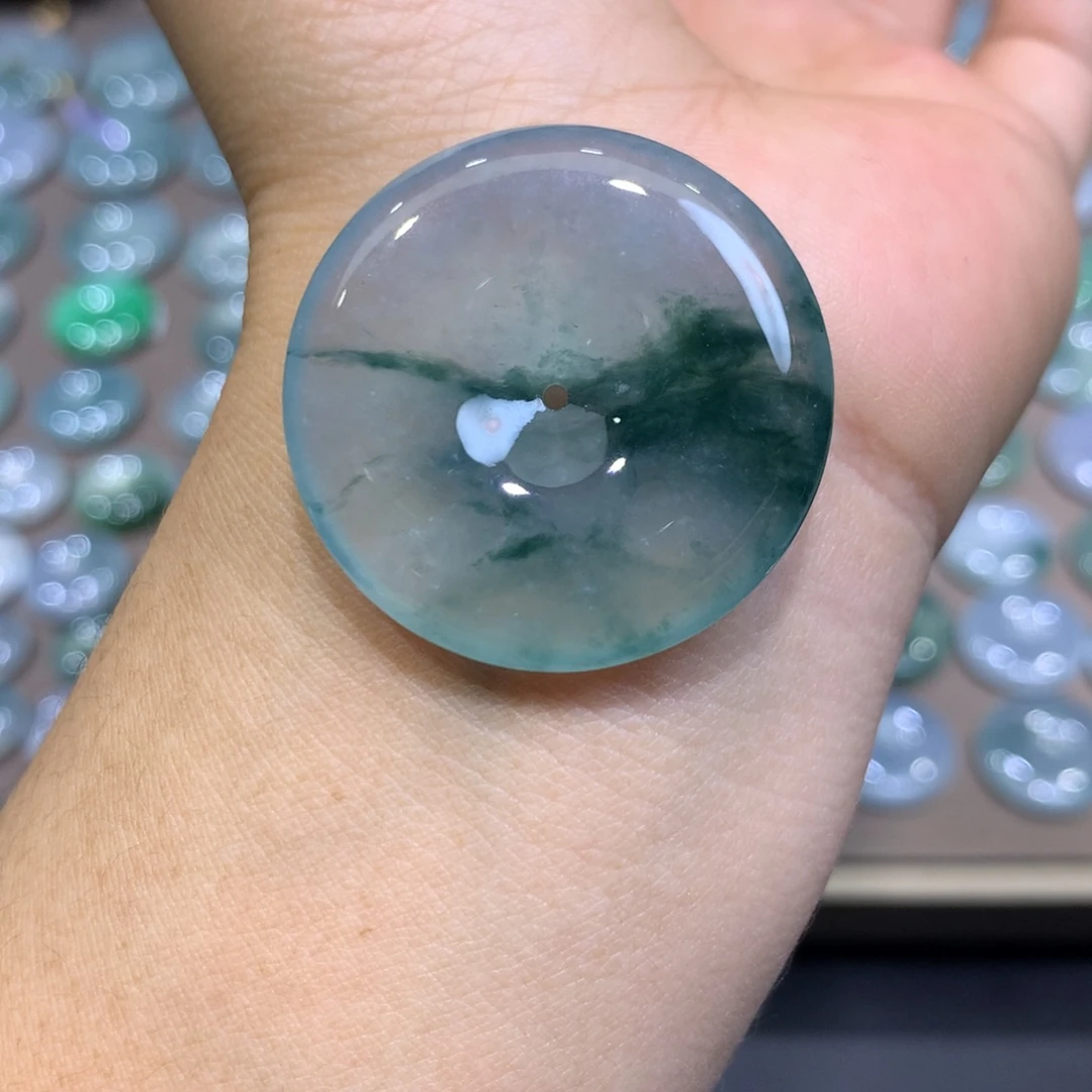 翡翠未镶嵌颈饰平安扣33.3*6.4