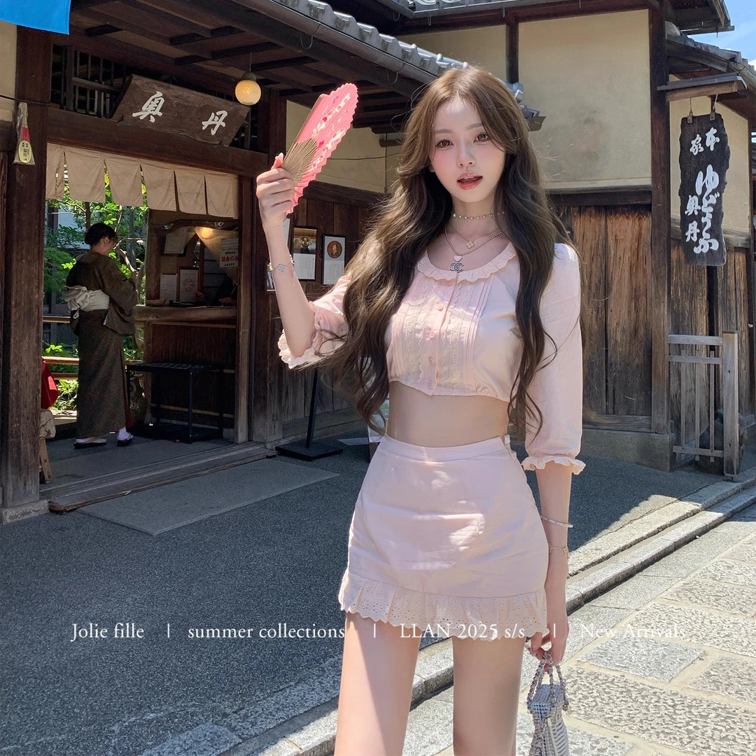 【京都假日】法式纯欲风舒适透气花边蕾丝衬衫+半裙休闲度假套装