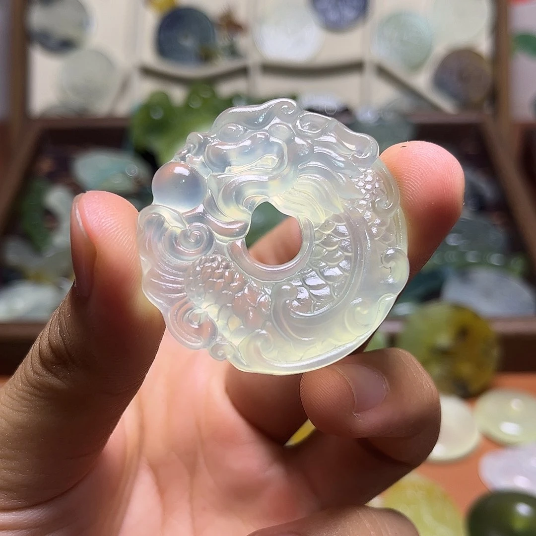 蛇纹石玉未镶嵌吊坠(赠链)