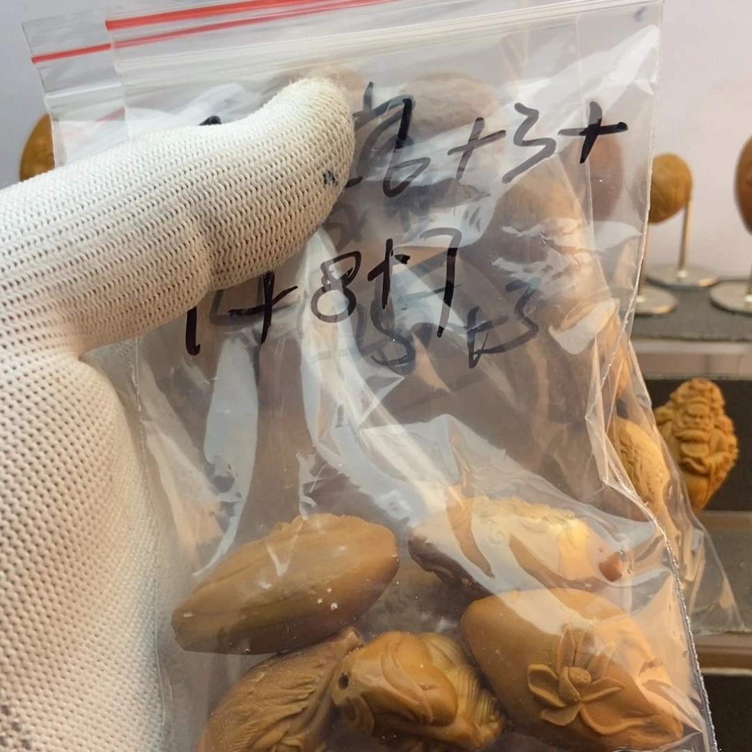 【闪购商品】橄榄核手串/手链百****街橄榄核百岁