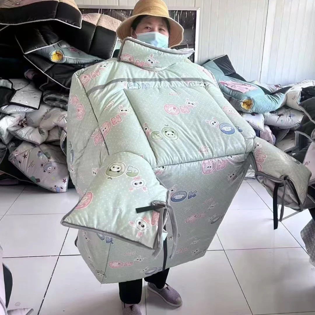 微残款适用各种电动车护脖护肩加大加厚防雨防风pu皮兔绒挡风被