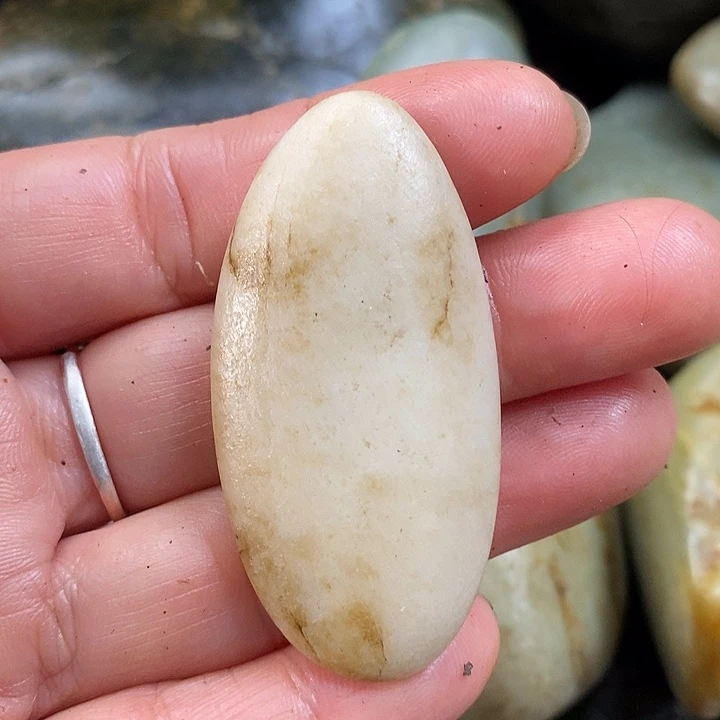 和田玉（糖玉）未镶嵌挂件