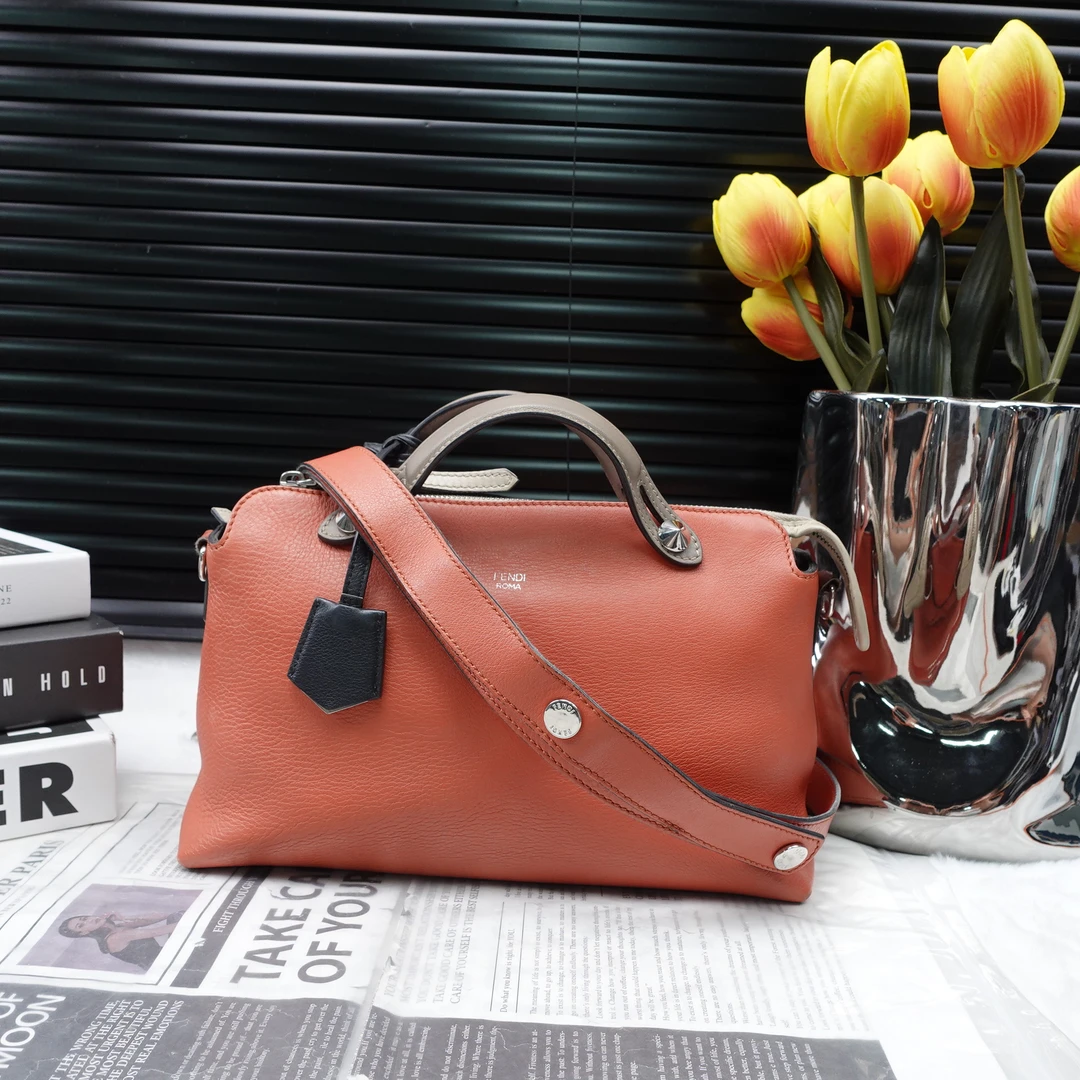 95新 FENDI/芬迪 单肩包/T10198258