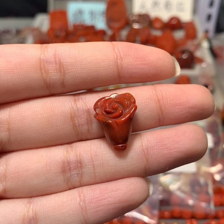 【闪购商品】未镶嵌玫瑰南红玛瑙