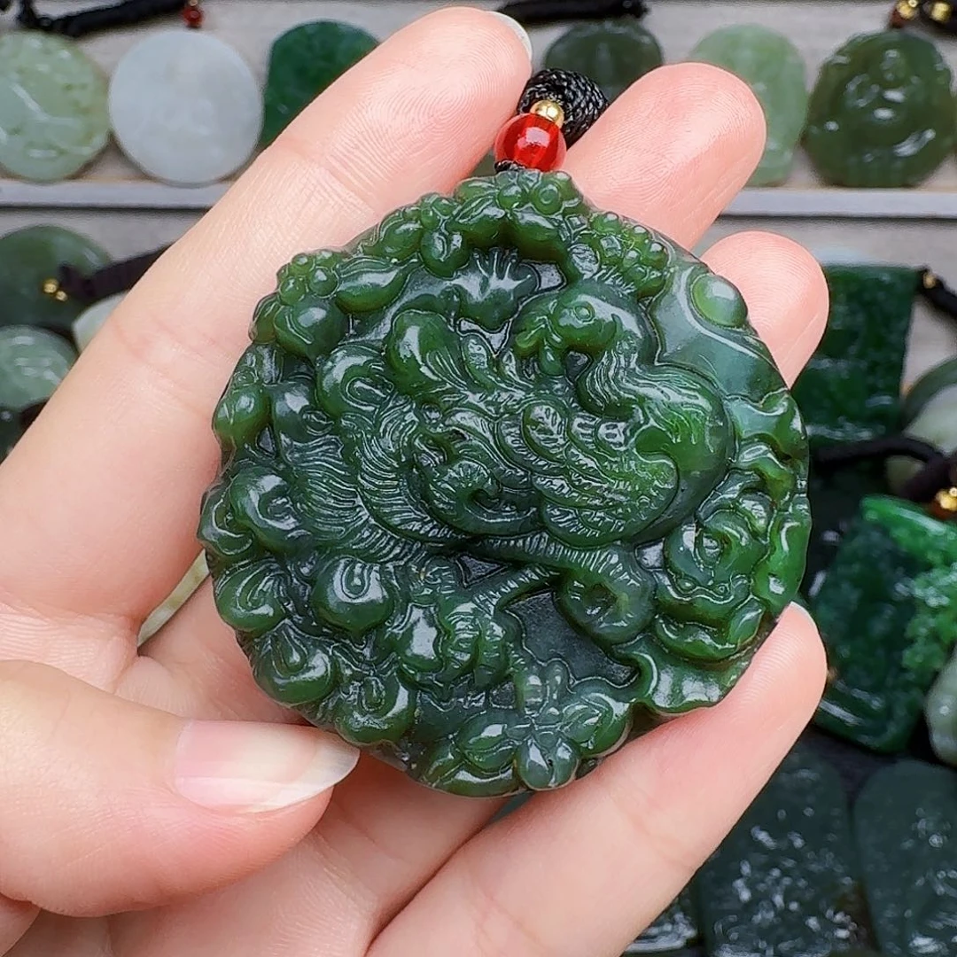 颈饰未镶嵌和田玉