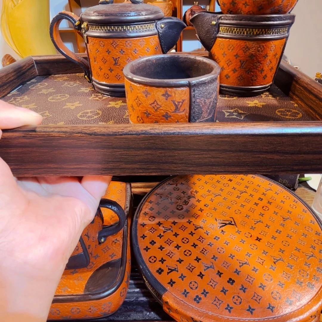 R***力紫砂茶壶纯手工制作过程就是
