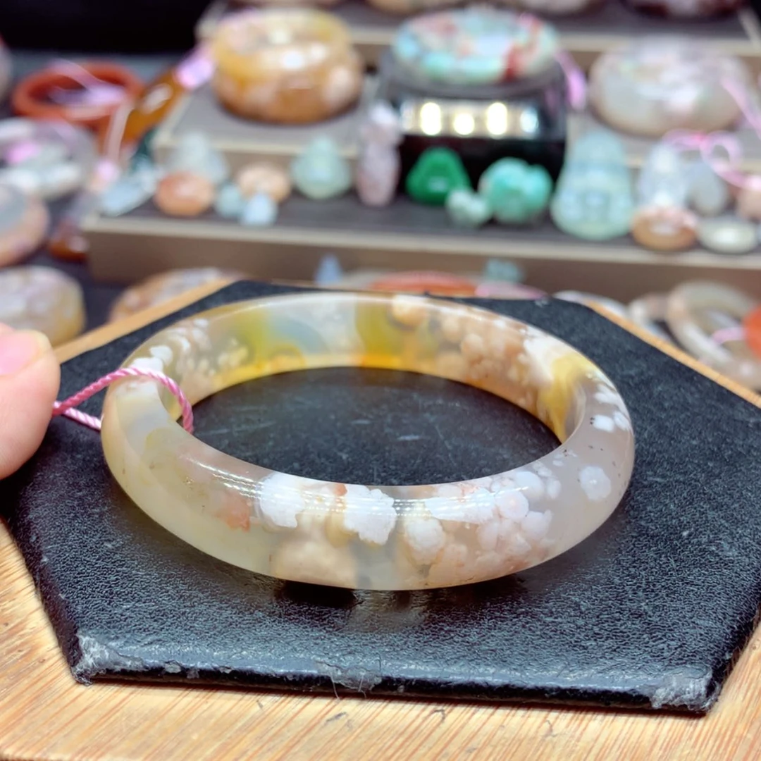 【闪购商品】手镯玛瑙/玉髓未镶嵌光**行手镯2