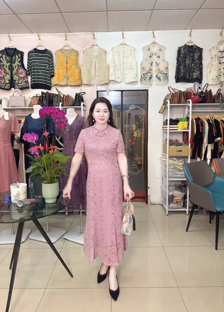 夏季提花刺绣2025新款时尚法国蕾丝外出穿搭中年妈妈装鱼尾裙