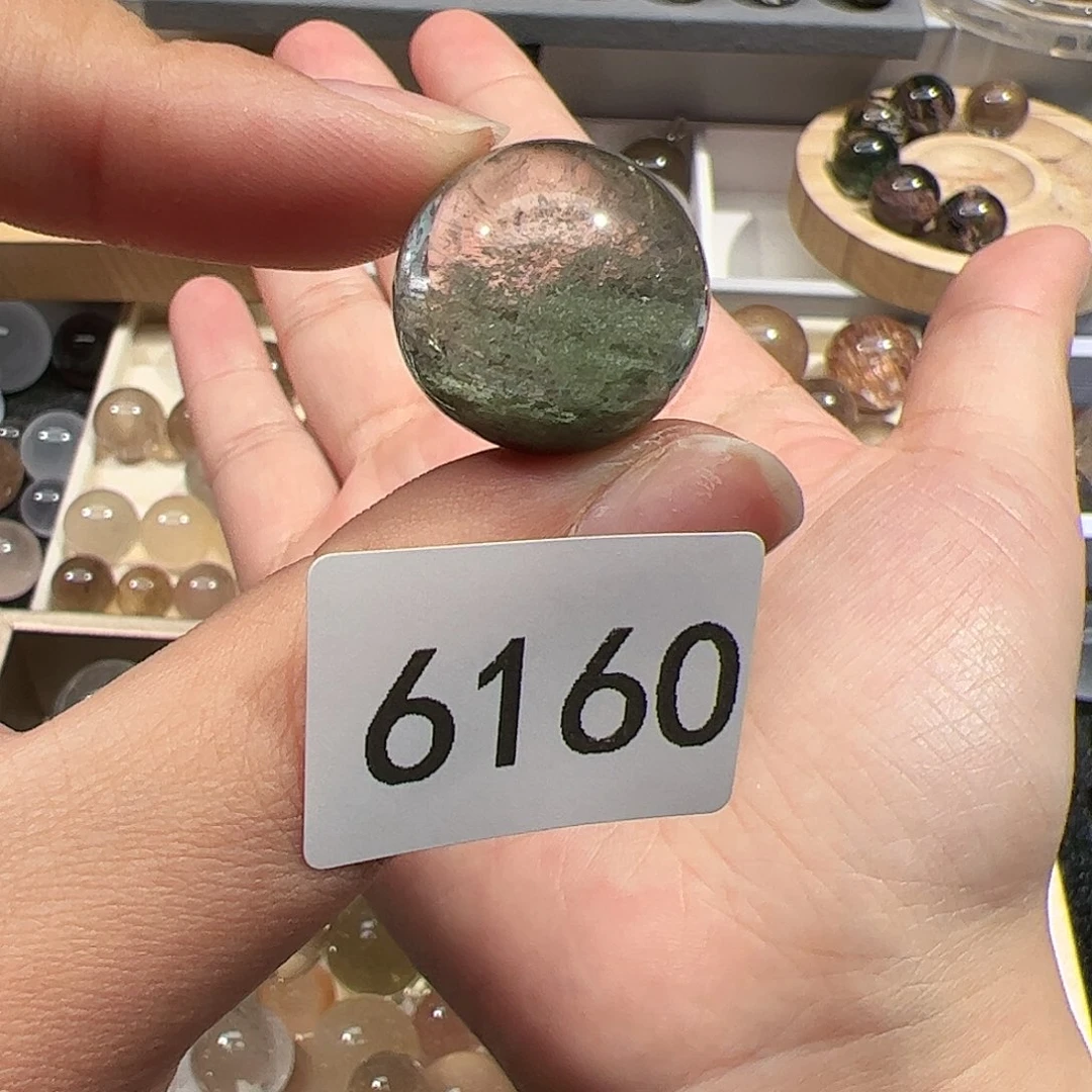 水晶未镶嵌大型摆件（非配饰）