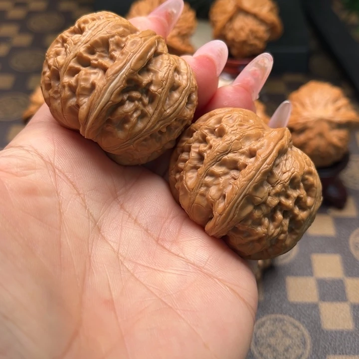 核桃44元宝文玩核桃