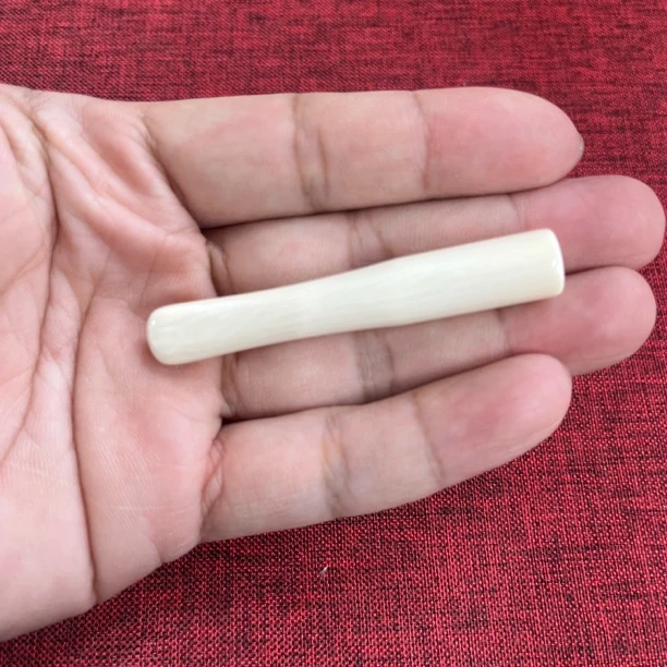 709 【高品级】猛犸牙整料嘴把件