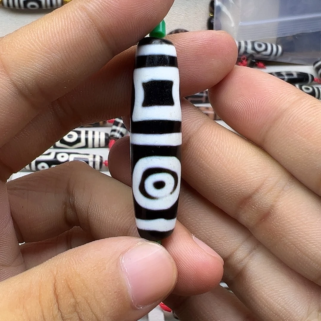 玛瑙/玉髓未镶嵌吊坠(赠链)行运双星辰天地