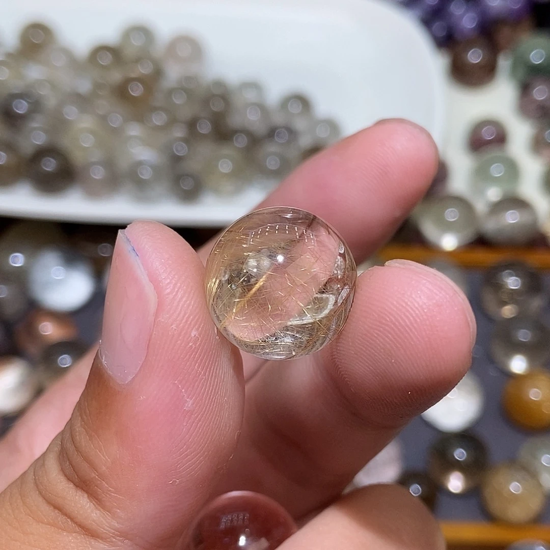 水晶珠宝半成品未镶嵌?**乙