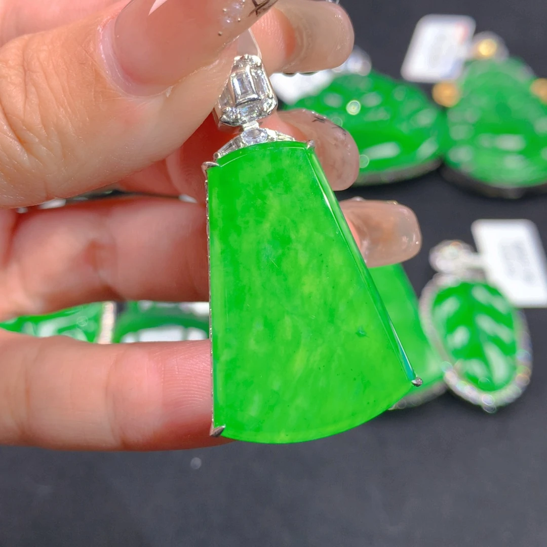 翡翠颈饰银S925镶嵌煙*1111111