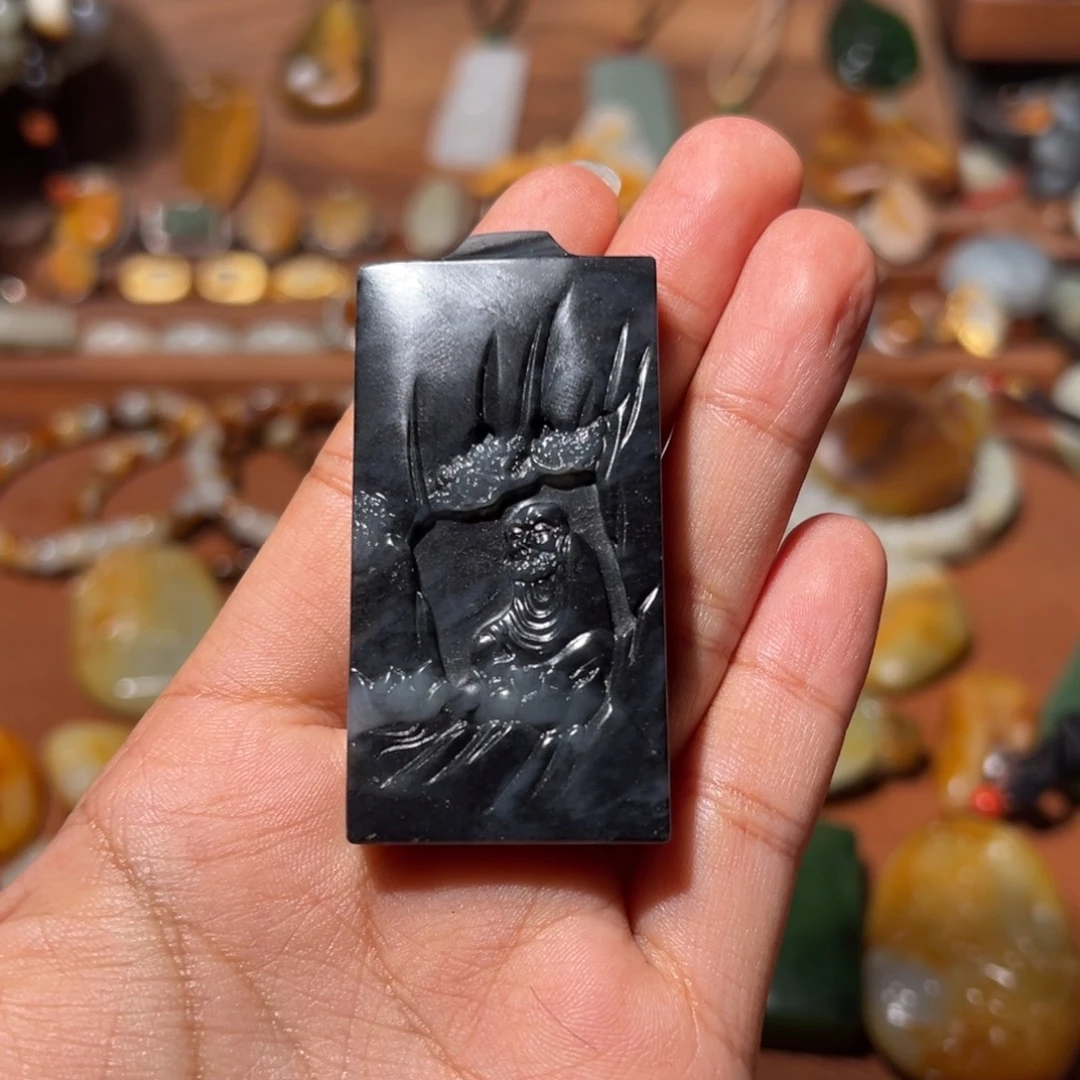 和田玉未镶嵌颈饰