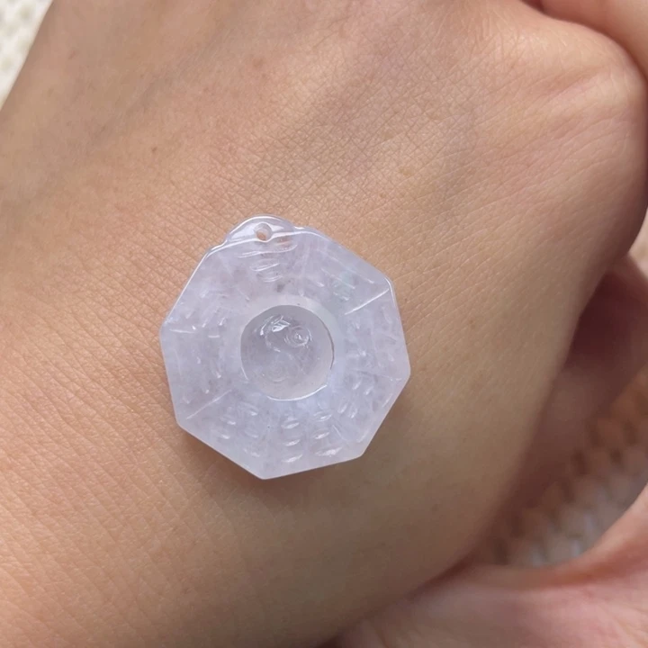 翡翠未镶嵌挂件79999999