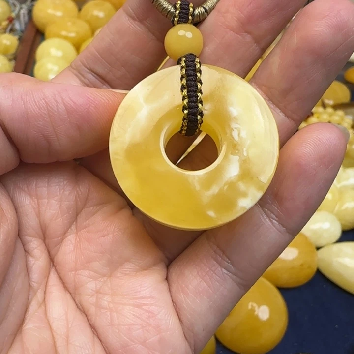 蜜蜡未镶嵌颈饰天然蜜蜡