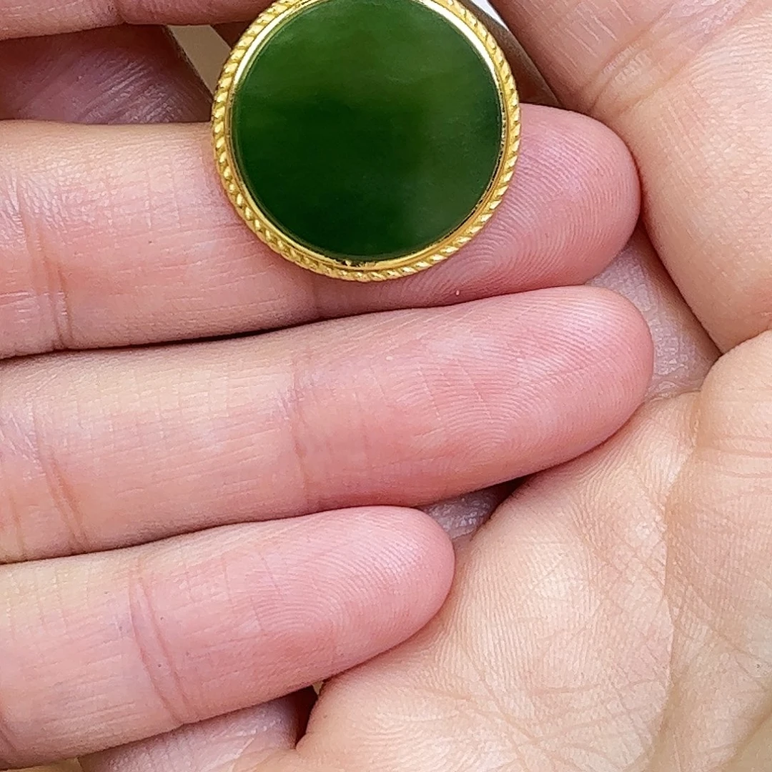 小***℡和田玉银S925镶嵌耳饰