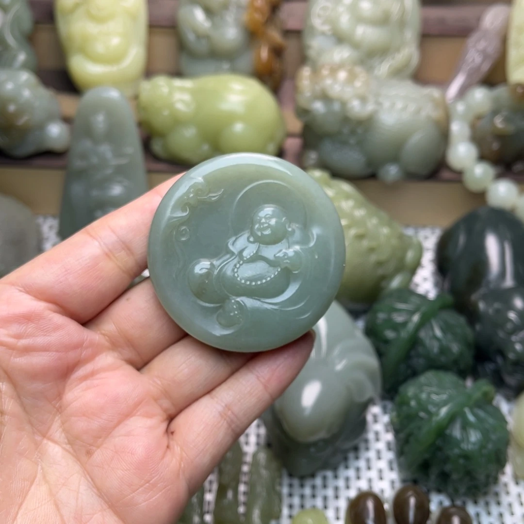 和田玉未镶嵌挂件