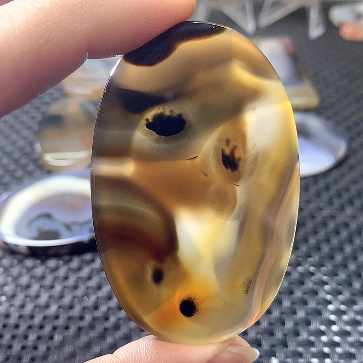 未镶嵌颈饰玛瑙/玉髓