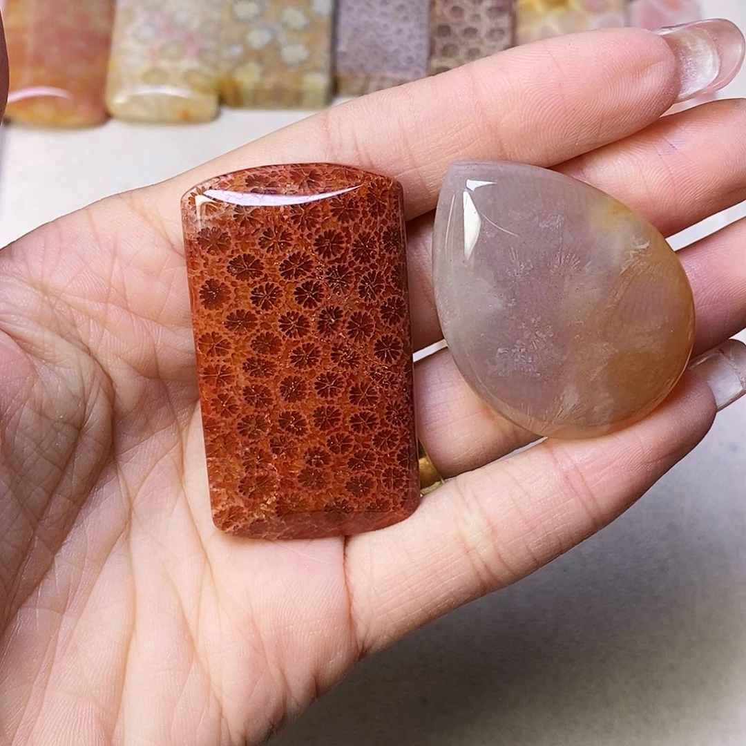 合金颈饰硅化玉琪*儿