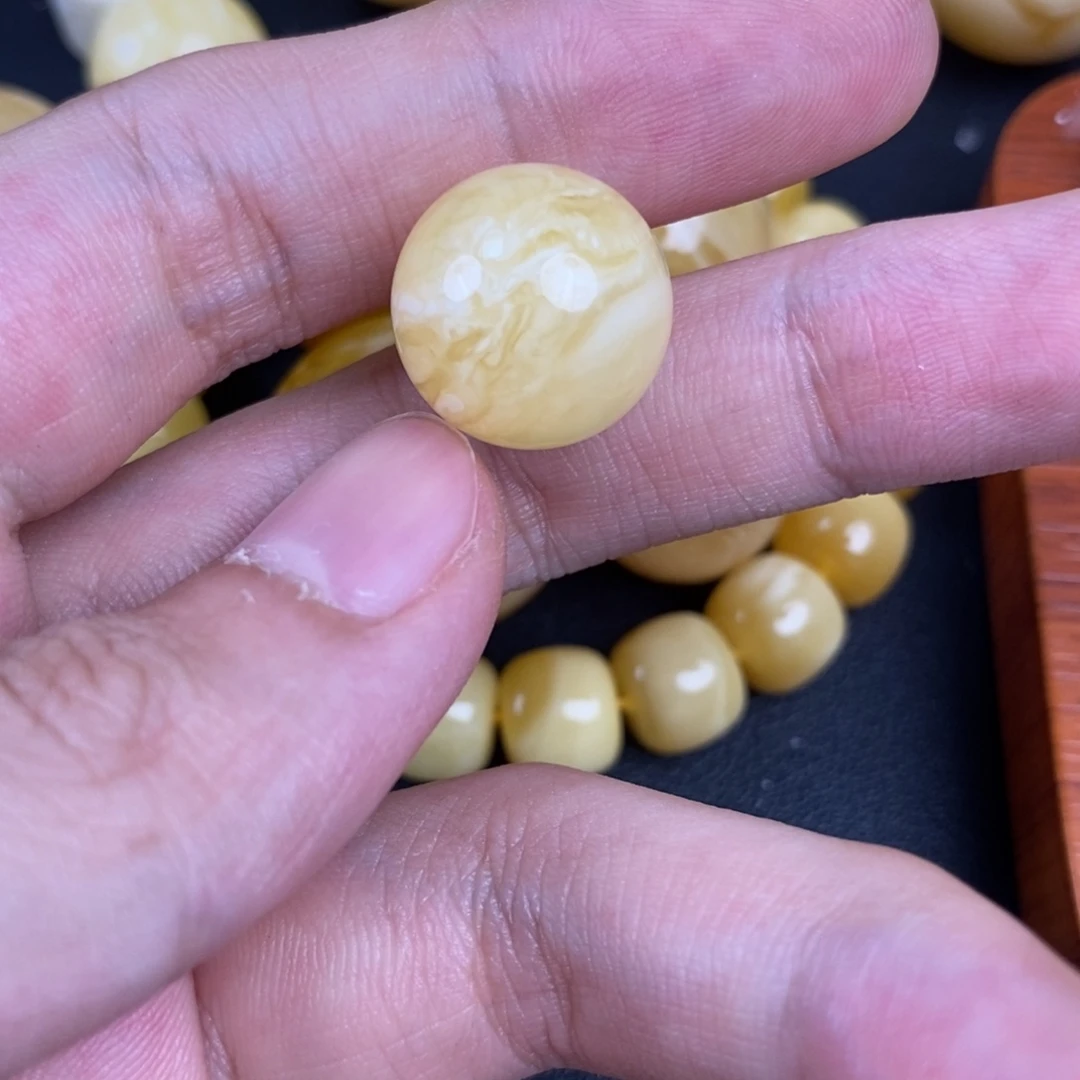 裸石琥珀未镶嵌虎皮39