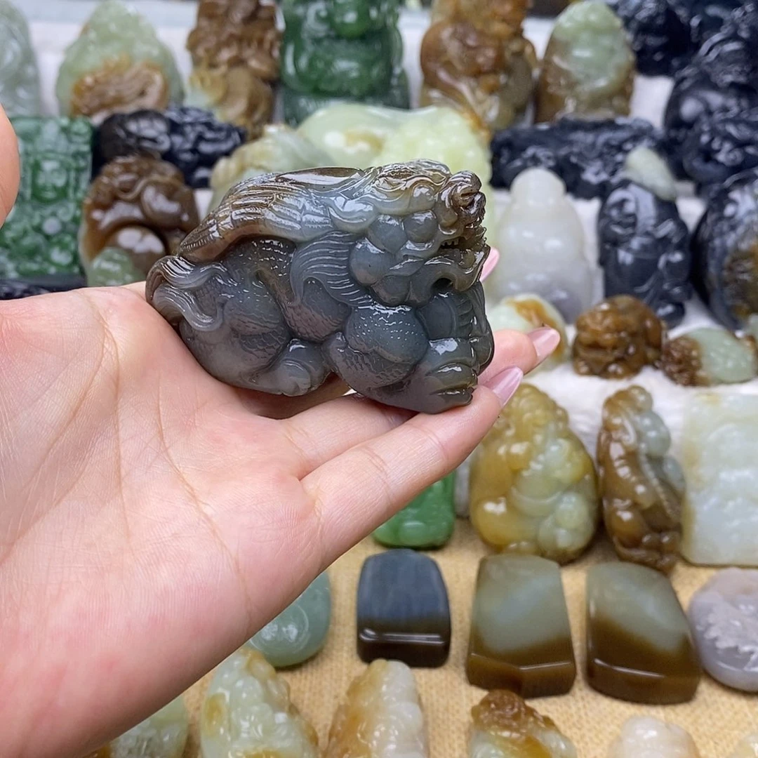 和田玉（糖玉）未镶嵌颈饰