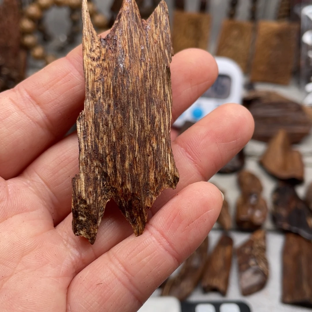 沉香碎屑沉香都彭九分糖结料2.66+