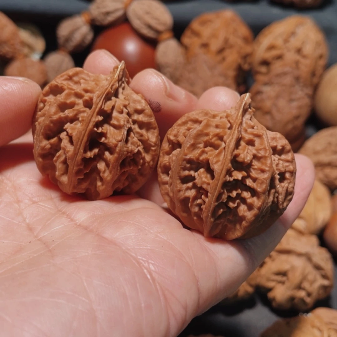 【闪购商品】把件文玩核桃东北楸子9