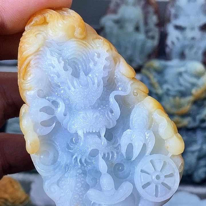 明***天定制翡翠未镶嵌龙牌 买断抛光3天