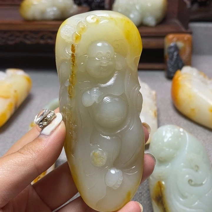 隆源高端珠宝11111