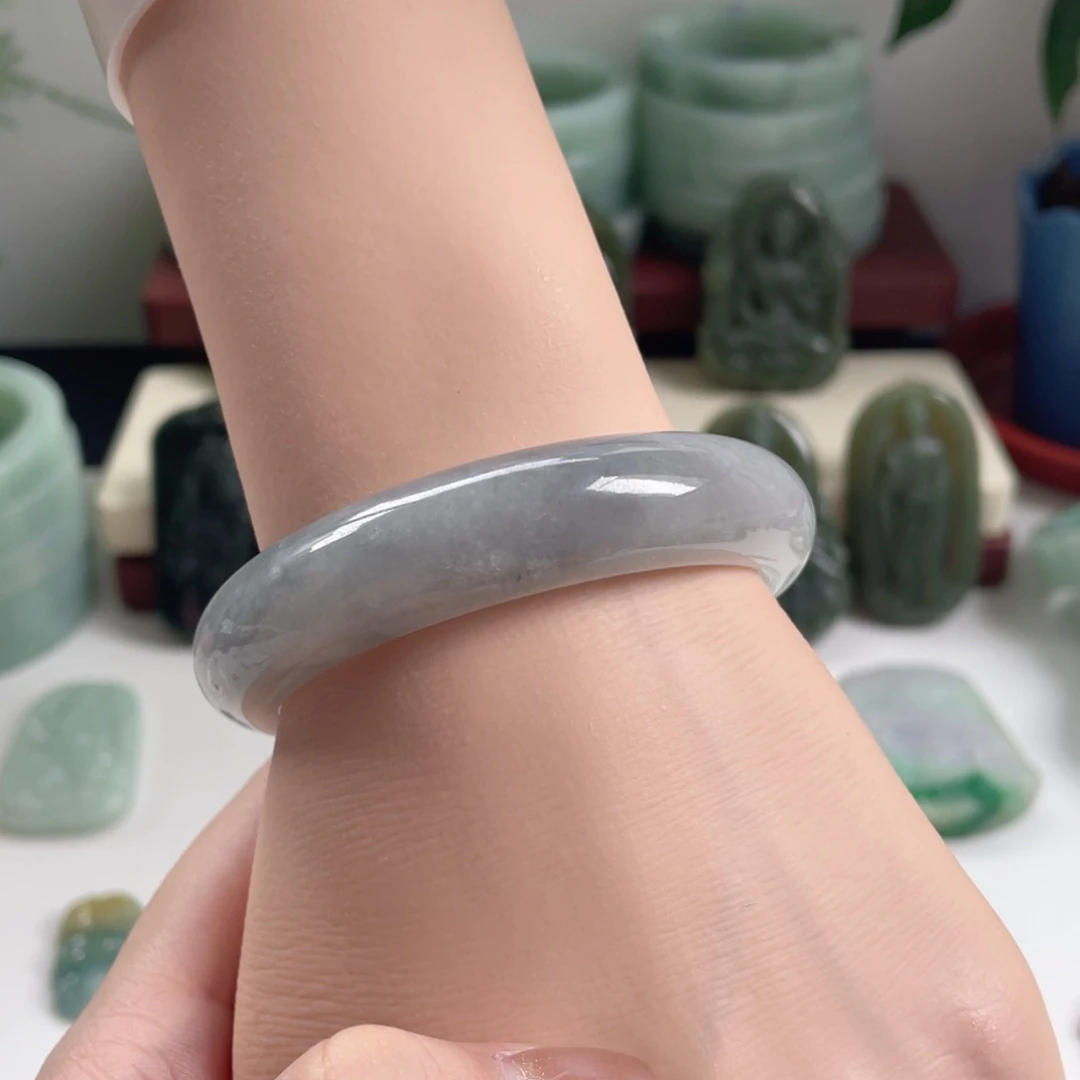 翡翠未镶嵌手镯手镯