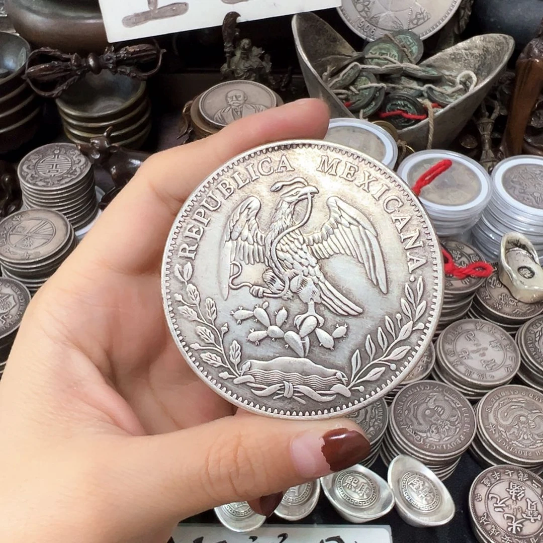 金属银元复古风格摆件