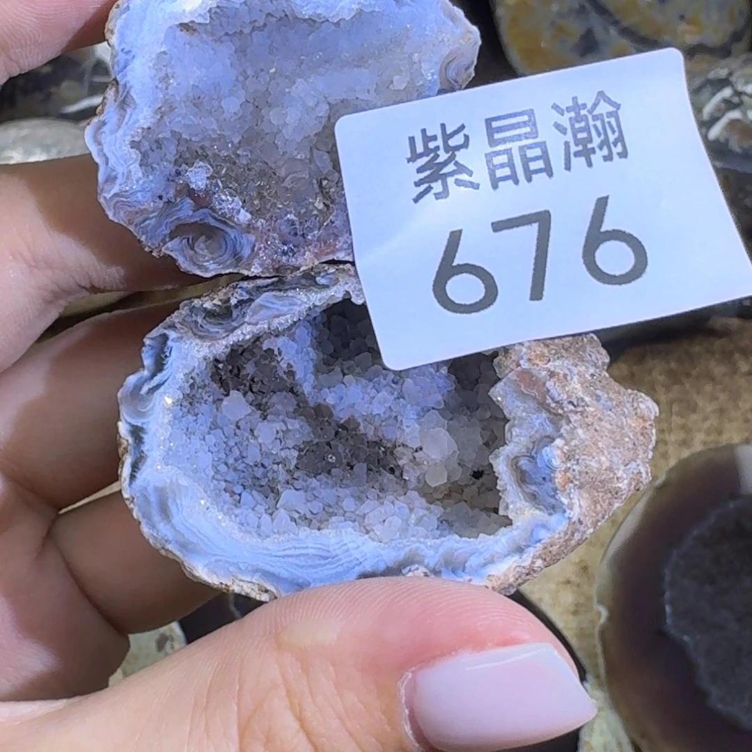 未镶嵌水晶大型摆件（非配饰）