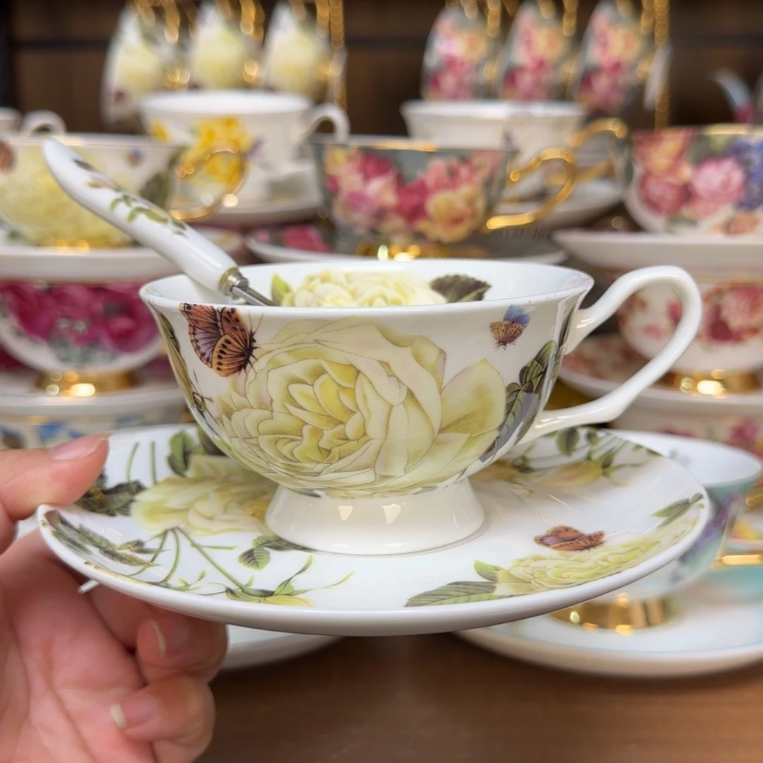 45%以上骨粉骨瓷素雅蝴蝶一杯一碟一勺快递装（拍两杯送杯架）