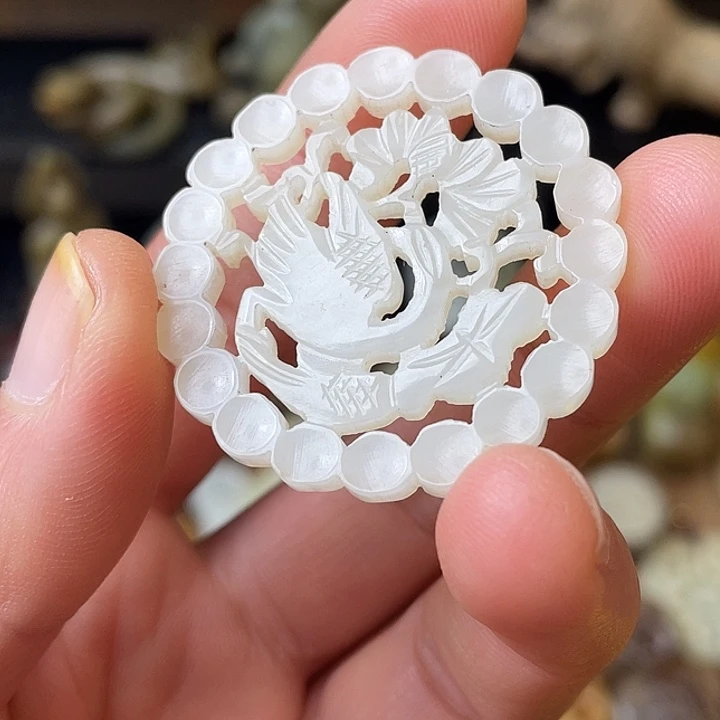 和田玉（糖玉）未镶嵌颈饰