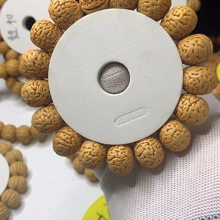 臭***臭吊坠桃核19尺寸金鱼度桃核