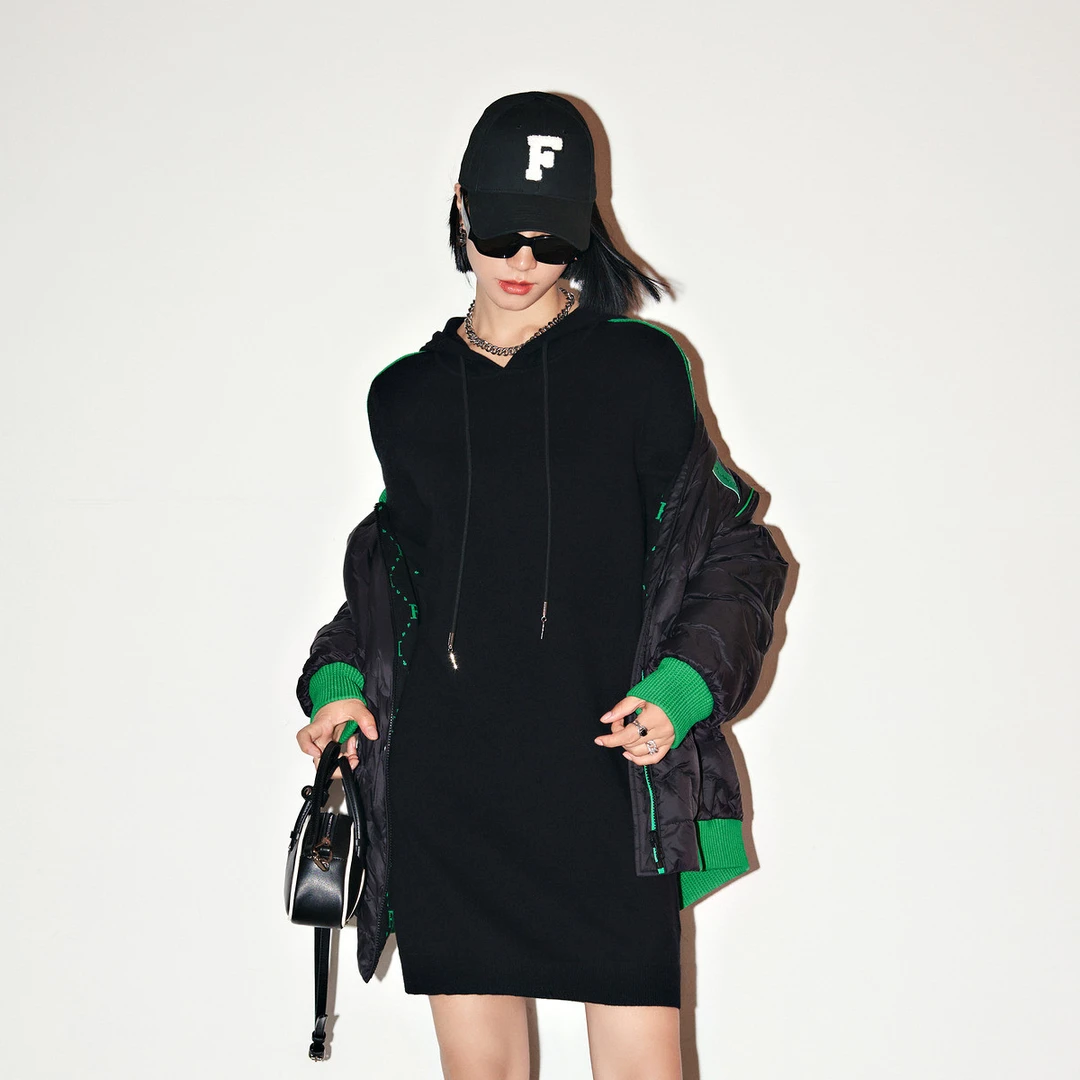 【KK专属】【绵羊毛】连帽羊毛设计感针织连衣裙女高级感商场同款