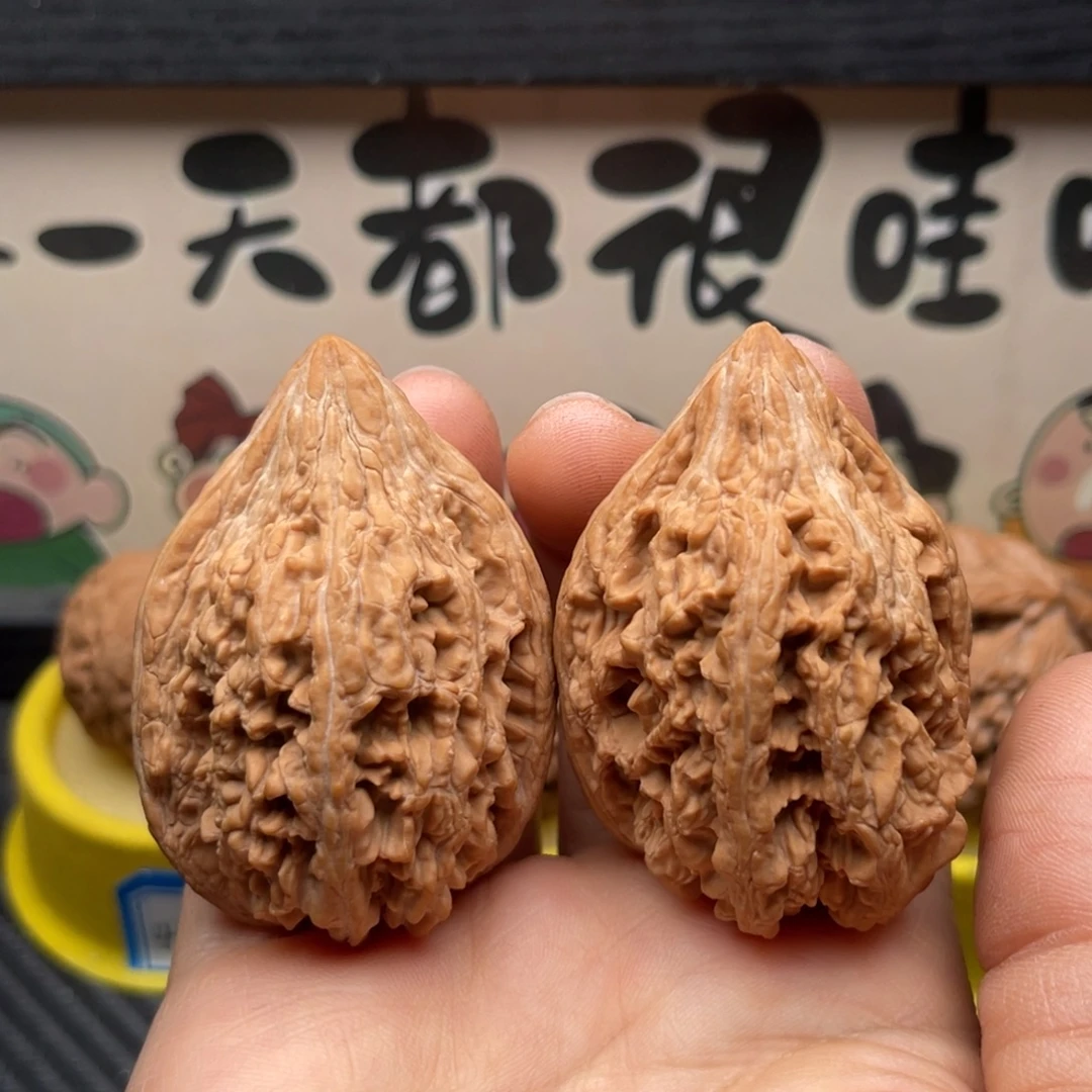 文玩核桃吊坠40大沽石