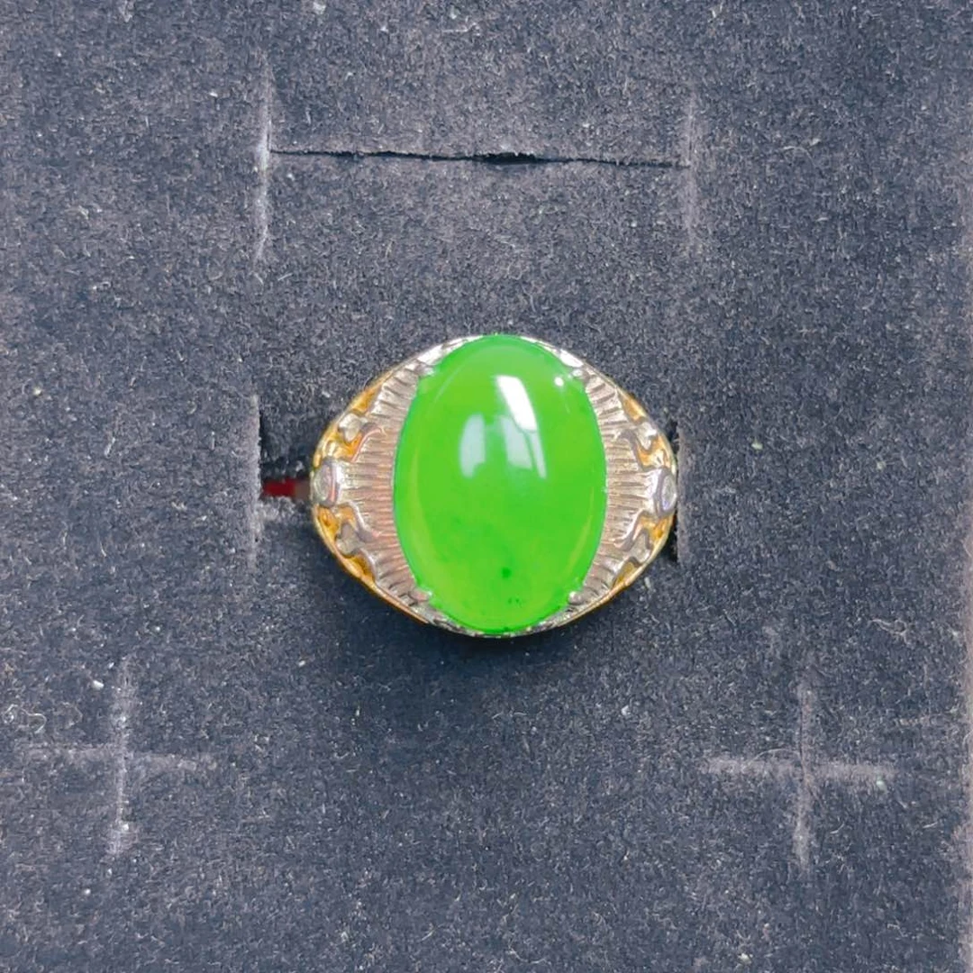 翡翠银S925镶嵌颈饰蛋面