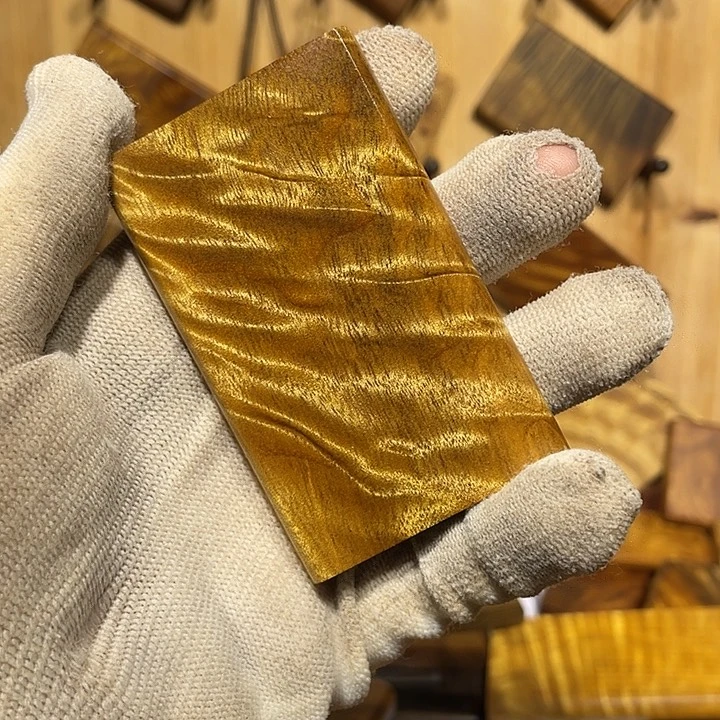 时*空金丝楠木小叶桢楠无事牌