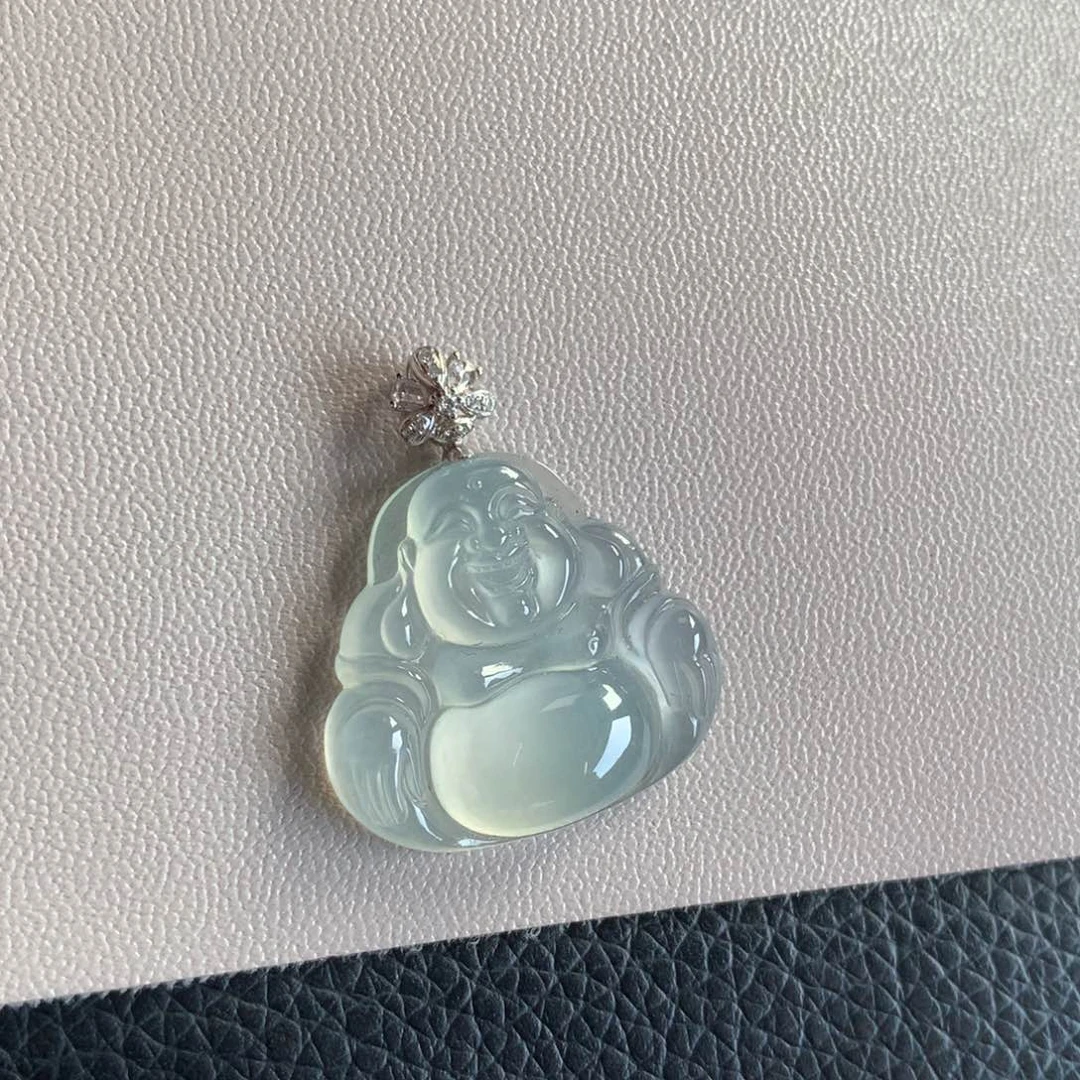 翡翠颈饰18K金镶嵌天然翡翠