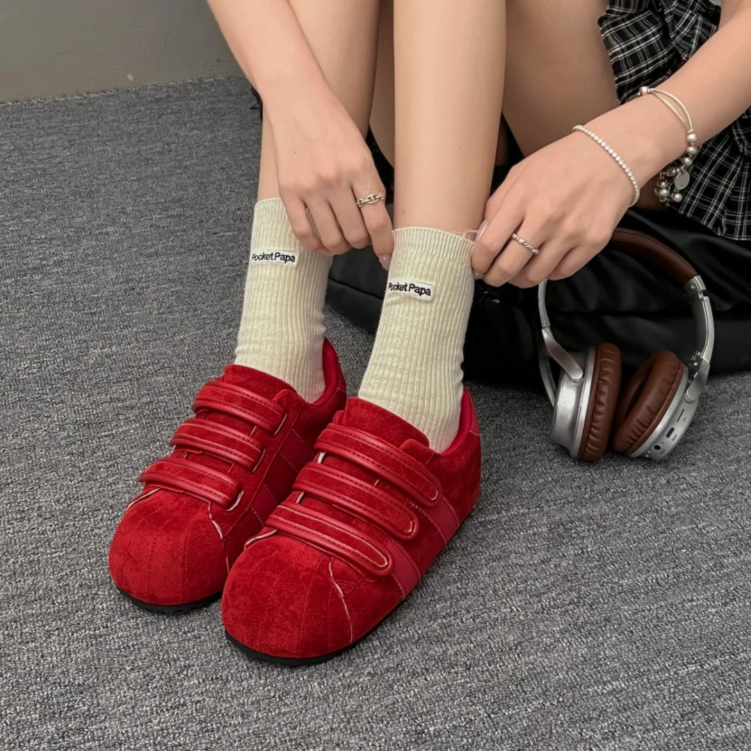 新款小众魔术贴面包女鞋软底内增高舒适运动休闲鞋时尚百搭德训鞋