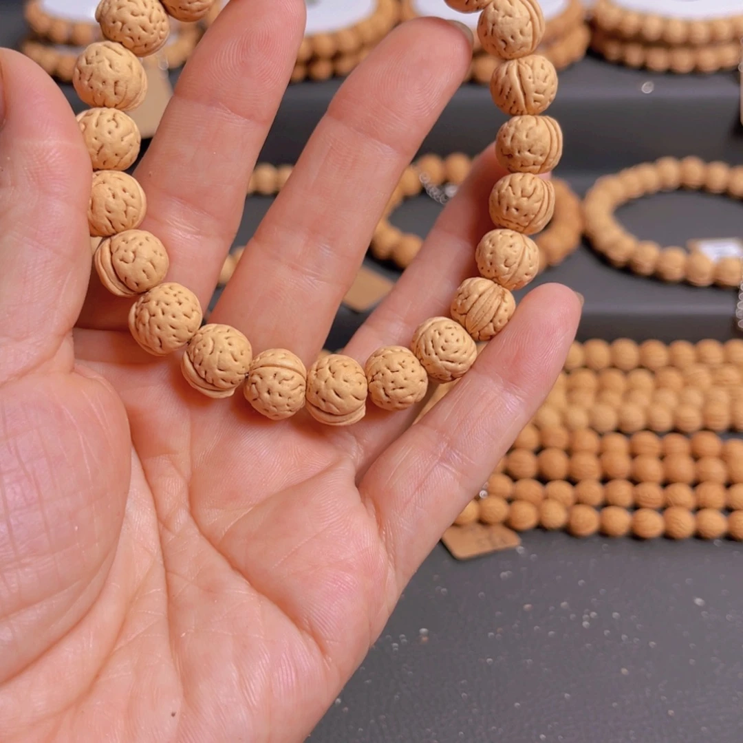 文玩核桃吊坠桃核手串